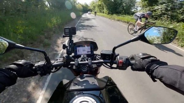 Honda Hornet CB750 Review: WHAT'S WITH THE HYPE?