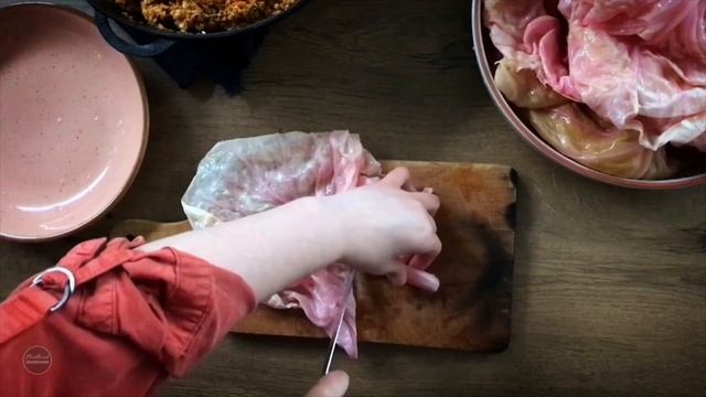 Vegan Cabbage Rolls Recipe: Can You Resist the Temptation? смотреть онлайн
