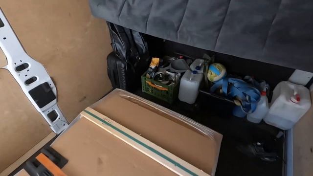 Серый Бус. Выезд после простоя. Бусом по Европе. Первые заказы. смотреть онлайн