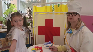 Дети!Мойте уши!