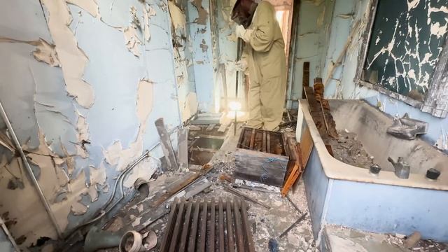 I RENOVATED this chateau ruin for 150 days and this is how it TRANSFORMED. смотреть онлайн