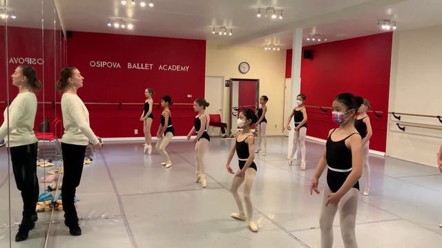Regular Ballet Class For Girls 10-11 Years Old, California #ballet #dance