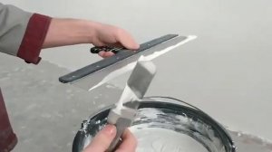 Как работать шпателем для шпаклевки стен и потолков смотрите наборы с размерами и упражнениями