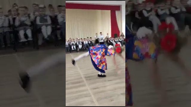 Моя сестра Света танцует смотреть онлайн