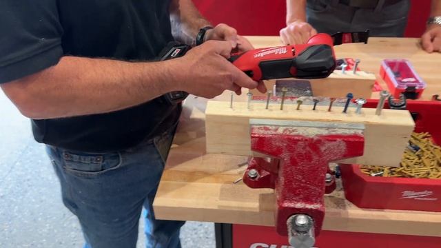 Milwaukee Nitrus Carbide Oscillating Blades смотреть онлайн