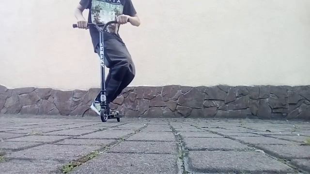 Делаю трюки | Samokater zelw смотреть онлайн