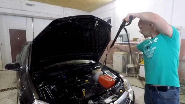 Как не стоит мыть двигатель. смотреть онлайн