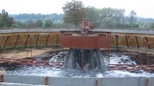 Первичный отстойник. Запуск после ремонта. Черновцы. 16.10.15 смотреть онлайн