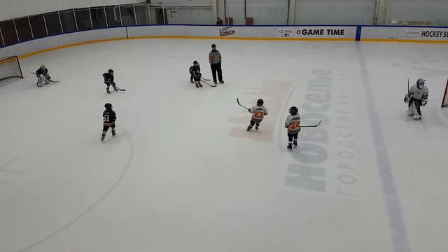 Серебряные Львы- Ice Rink смотреть онлайн