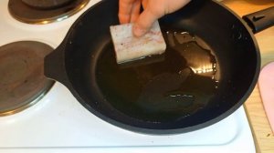 минтай жаренный на сковороде