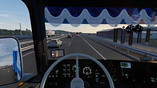 4K | ETS2 1.44 | Scania 164L V8 | Zaragoza ?? ???? - Madrid ?? смотреть онлайн