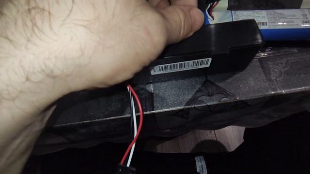 замена акб на роботе пылесосе. Он у каждого свой ПОМНЮ ЭТО! смотреть онлайн