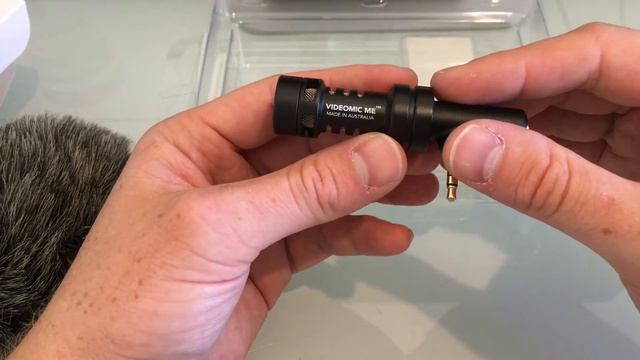 Rode VideoMic Me Unboxing and Quick Audio Comparison смотреть онлайн