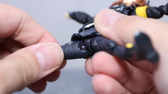 『おもちゃの国アリス』 #2489 「figma UMP9の紹介」 смотреть онлайн