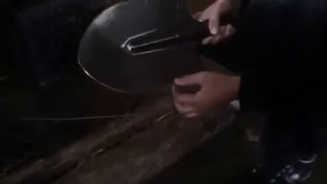 Испытание штыковой лопаты на прочность смотреть онлайн