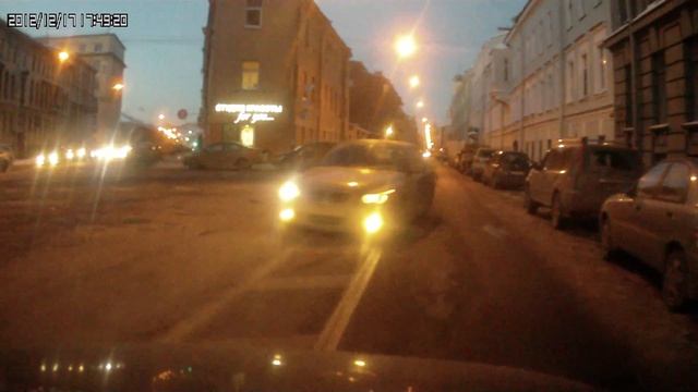Снова встречка на Никольском/Большая Подьяческая смотреть онлайн