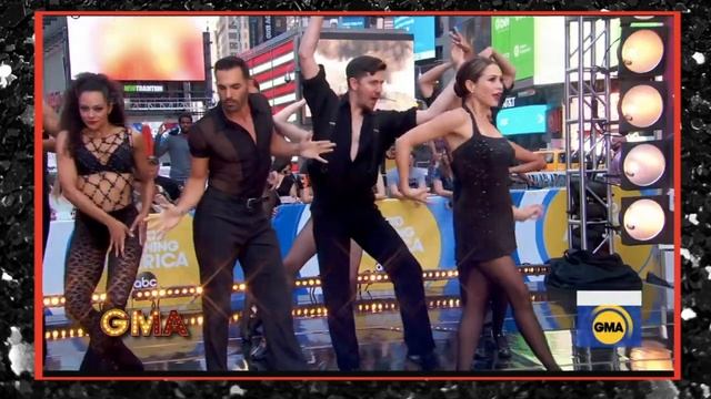 Bianca Marroquín es Velma Kelly -All That Jazz- en Times Square смотреть онлайн