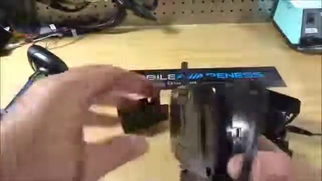 Powering On Mobile Awareness Tire Pressure Monitoring System TPMS MobileTRAQ Vue смотреть онлайн