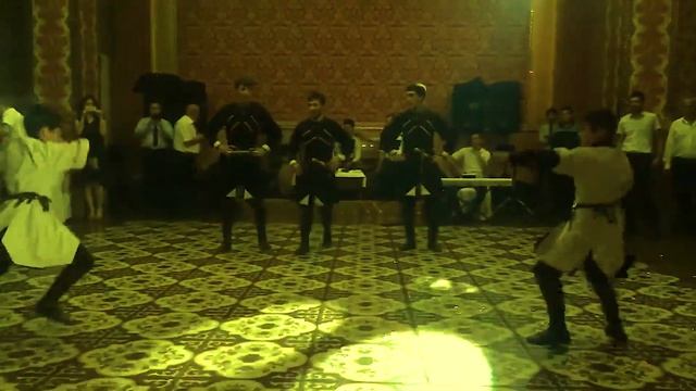 Танцевальная группа Лезгинка город Кусары смотреть онлайн