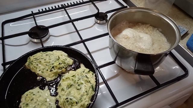 Оладьи кабачковые #рекомендации #готовка #еда #вкусно #кухня #кабачок #рек #луга #оладьи #рецепт смотреть онлайн