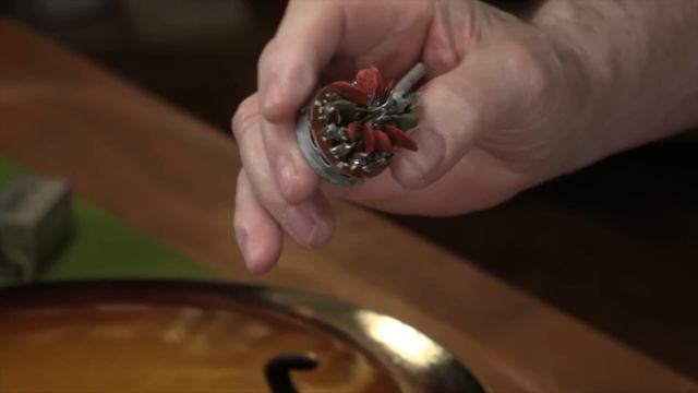 Dan Erlewine's '58 Gibson Is Back After 50 Years! смотреть онлайн