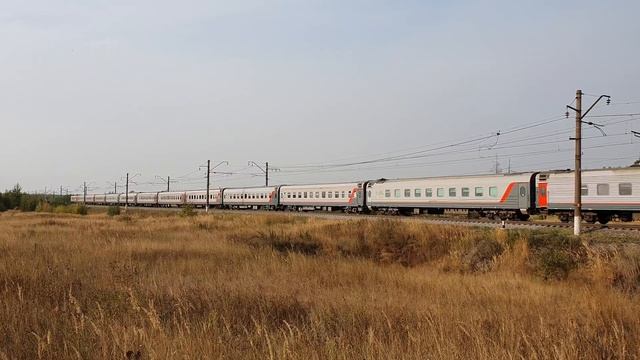 "крымская трава" и крымский поезд! ЭП20-041 с поездом №162 Москва-Феодосия смотреть онлайн