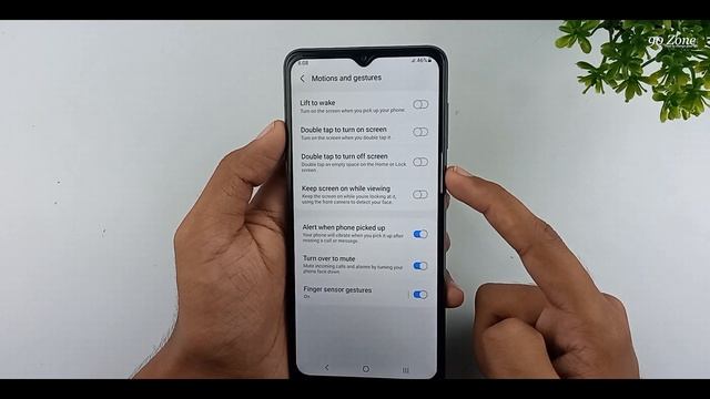 How To Swap Notification Bar Using Fingerprint Sensor - Samsung Galaxy A12 смотреть онлайн