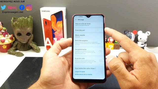 Samsung Galaxy A10 le test de l'entrée de gamme смотреть онлайн