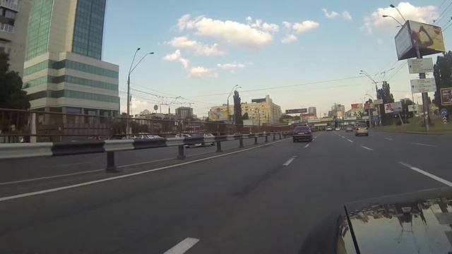 От метро Нивки до метро Университет на авто Реалтайм Киев, август 2014 смотреть онлайн