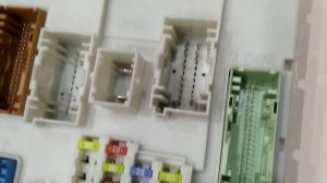 Форд фокус 3 за ночь аккумулятор разрядился до 5V. Причина: Вода в BCM.