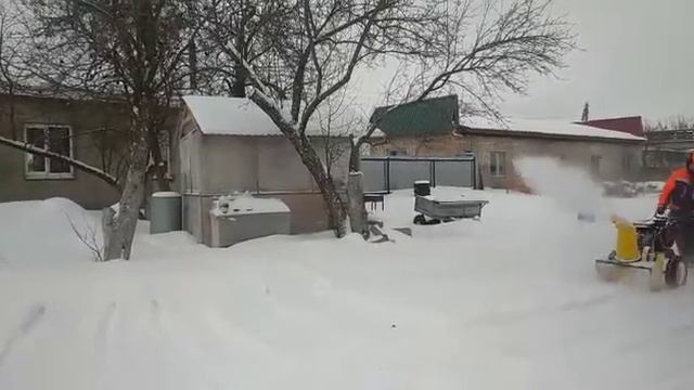 Снегоуборочная приставка к мотоблоку Целина СП-60 смотреть онлайн