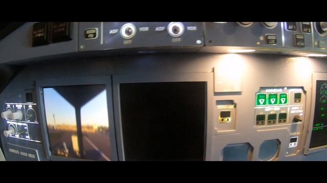 Home made airbus a320 desk flight sim смотреть онлайн