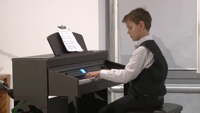 Koncert Elpiano 2017: Kuba Roślik - "Petite rêverie" i "Indian Pony Race" смотреть онлайн