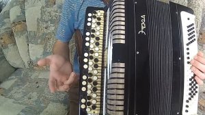 Город золотой разбор на баяне