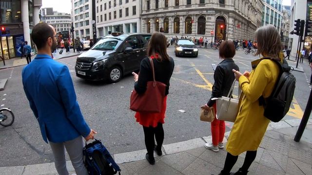 London Walk, Leadenhall Market, Monument & London Bridge — Walking Tour 4K ??