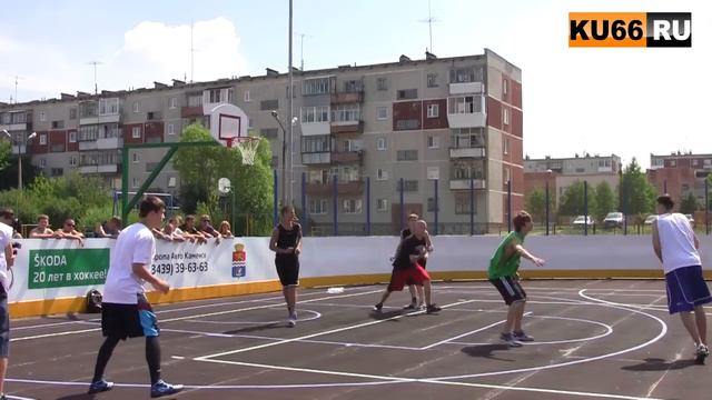 Открытие спортивной площадки на стадионе школы №34 смотреть онлайн