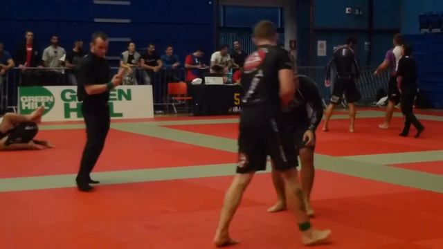 Chico Mendes vs Chris Regan - FINAL - IBJJF London Open No-Gi 2014 - Black Master 1 - Open смотреть онлайн