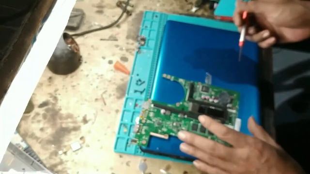 LAPTOP ASUS X200M X200MA NO DISPLAY ASUS X200M LAYAR GELAP LAMPU POWER NYALA LCD BLANK  HITAM