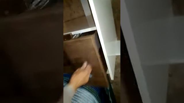 Компьютерный стол глянцевый.Kompyuter stolu смотреть онлайн