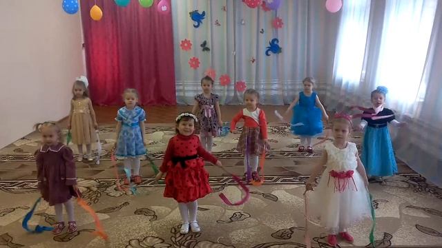 Авторская постановка танца "Танец с лентами" - Фестиваль "Созвездие талантов - 2017" смотреть онлайн