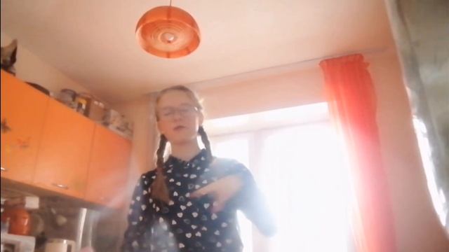 мой школьный денёк//???//жду лето.. //mishvar-lo // смотреть онлайн
