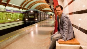 Метро Санкт-Петербурга поездка в питерском метрополитене самые красивые станции СПб Сергей Елисеев