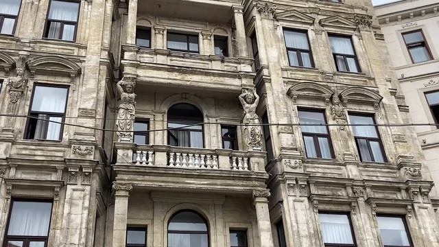 Стамбул. Истикляль смотреть онлайн