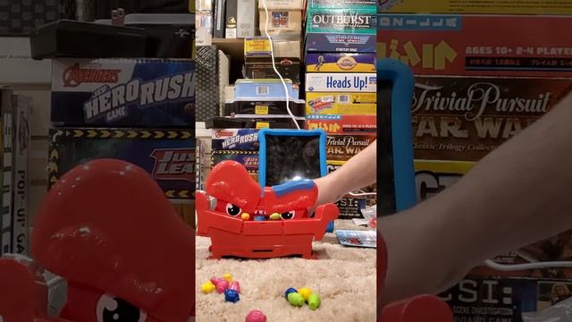 Grouch Couch By Spin Master Games смотреть онлайн