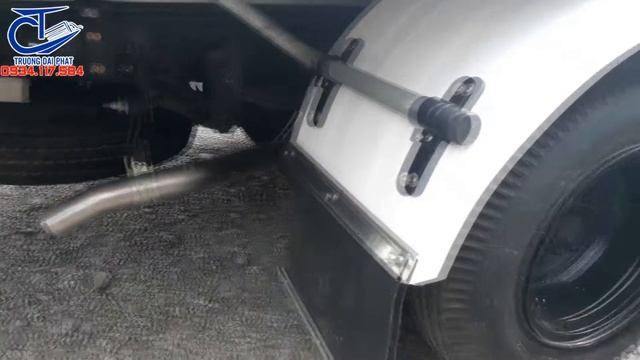 Xe đông lạnh 2t5 - Xe tải Isuzu đông lạnh 2T4 NMR77E4 смотреть онлайн