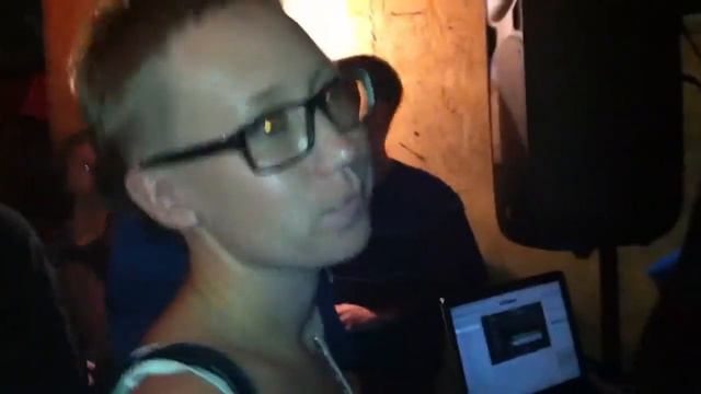 Группа "Самолёт Денег" в El Paso смотреть онлайн