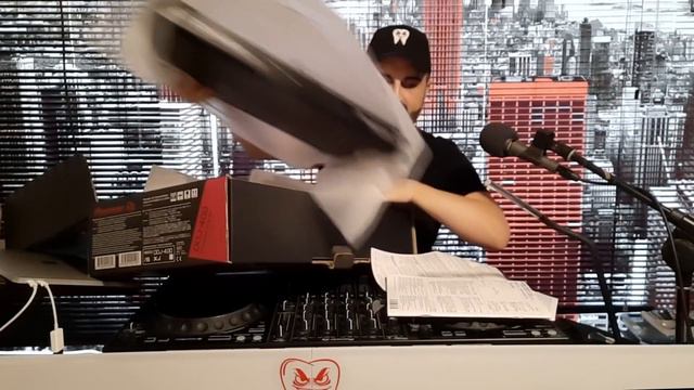 💿NUEVA CONTROLADORA DEEJAY PIONEER DDJ-400 🎧#PIONEERDDJ400 смотреть онлайн
