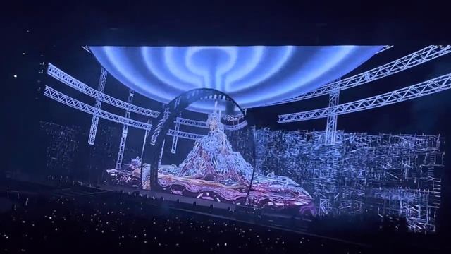 BEYONCÉ | RENAISSANCE Intro Act [Live at Stockholm Renaissance World Tour 2023] смотреть онлайн