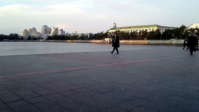Екатеринбург набережная реки Исеть 14.09.2021. смотреть онлайн