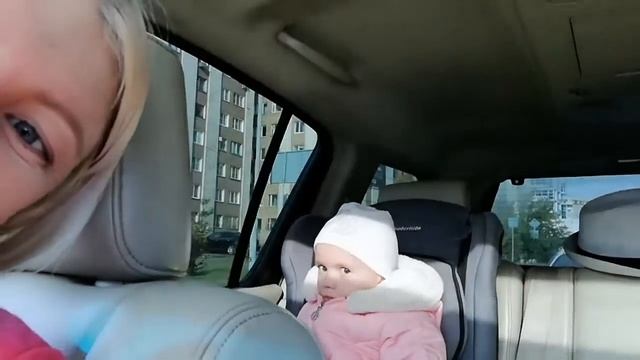 Красота в городе* Каролина не пошла в садик * Как я ем блины * Не жизнь а малина смотреть онлайн